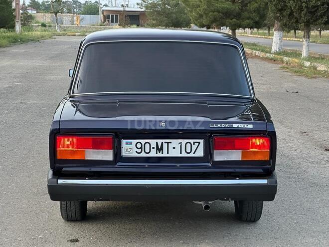LADA (VAZ) 2107 2011, 172,000 km - 1.6 l - Salyan