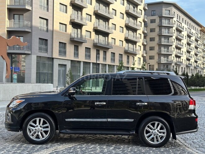 Lexus LX 570 2013, 243,000 km - 5.7 л - Bakı