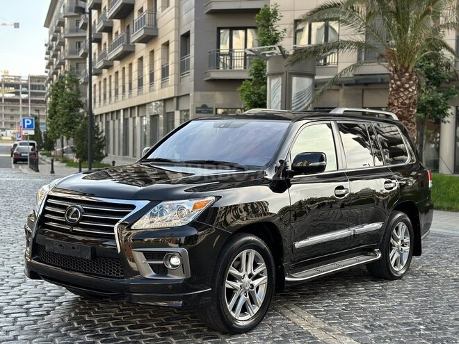 Lexus LX 570 2013, 243,000 km - 5.7 л - Bakı