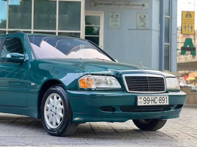 Mercedes C 220 1999, 852,600 km - 2.2 l - Sabirabad