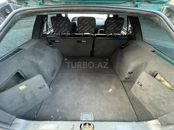 Mercedes C 220 1999, 852,600 km - 2.2 l - Sabirabad