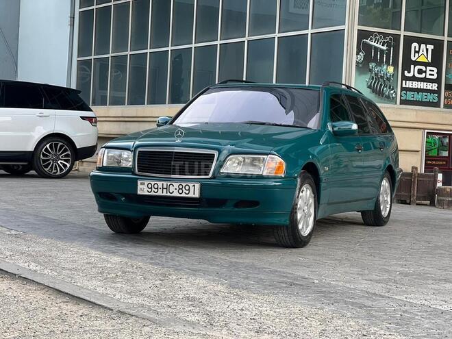 Mercedes C 220 1999, 852,600 km - 2.2 l - Sabirabad