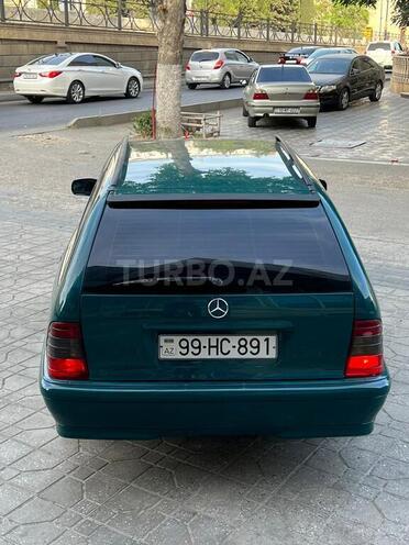 Mercedes C 220 1999, 852,600 km - 2.2 l - Sabirabad