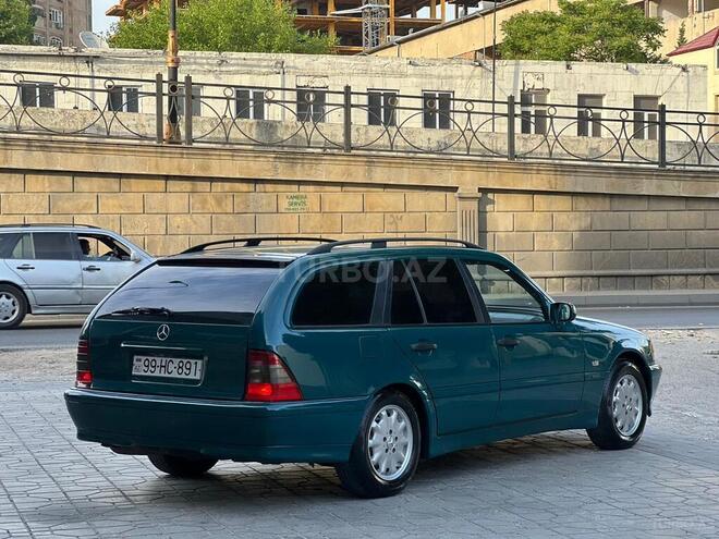 Mercedes C 220 1999, 852,600 km - 2.2 l - Sabirabad
