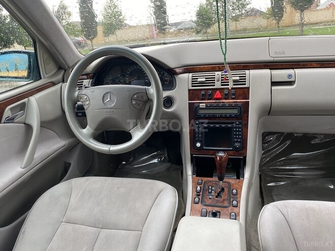 Mercedes E 280 1999, 356,000 km - 2.8 l - Gəncə