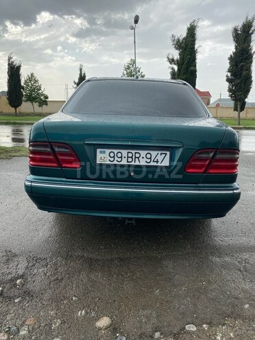 Mercedes E 280 1999, 356,000 km - 2.8 l - Gəncə