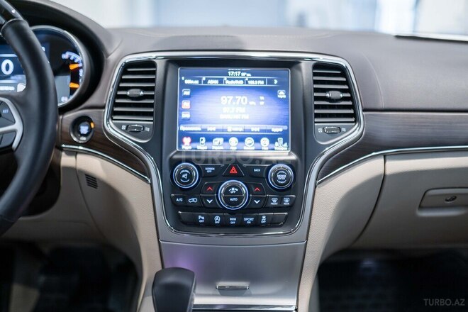 Jeep Grand Cherokee 2017, 65,786 km - 3.6 l - Bakı