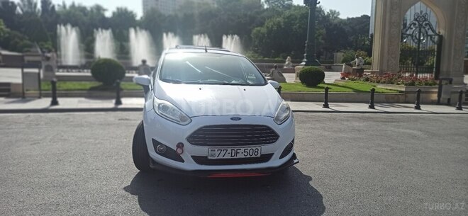 Ford Fiesta 2013, 259,000 km - 1.6 l - Bakı