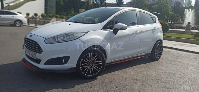 Ford Fiesta 2013, 259,000 km - 1.6 l - Bakı