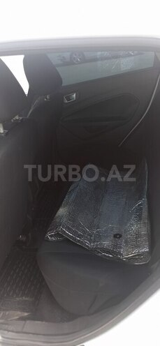 Ford Fiesta 2013, 259,000 km - 1.6 l - Bakı