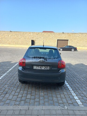 Toyota Auris 2007, 209,880 km - 1.4 l - Bakı