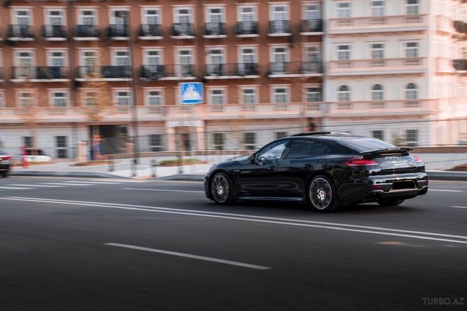 Porsche Panamera GTS 2015, 130,000 km - 4.8 l - Bakı