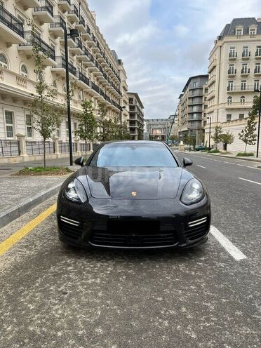 Porsche Panamera GTS 2015, 130,000 km - 4.8 l - Bakı