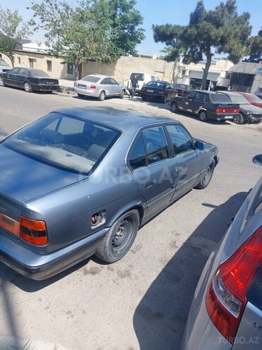 BMW 520 1989, 562,349 km - 2.0 л - Bakı