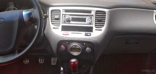 Kia Rio 2006, 199,532 km - 1.4 л - Bakı