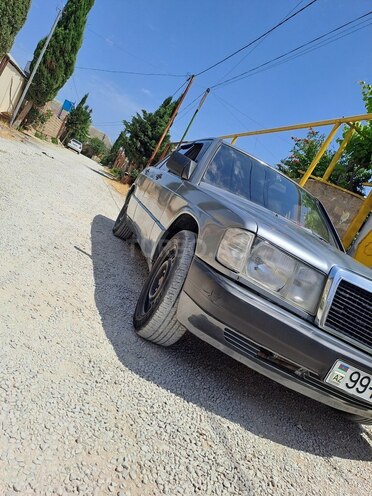 Mercedes 190 1990, 355,440 km - 2.0 л - Bakı
