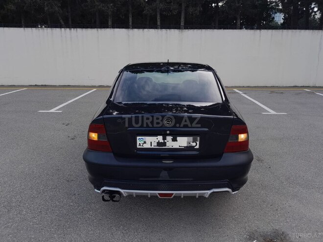 Opel Vectra 1996, 257,000 km - 2.0 л - Sumqayıt