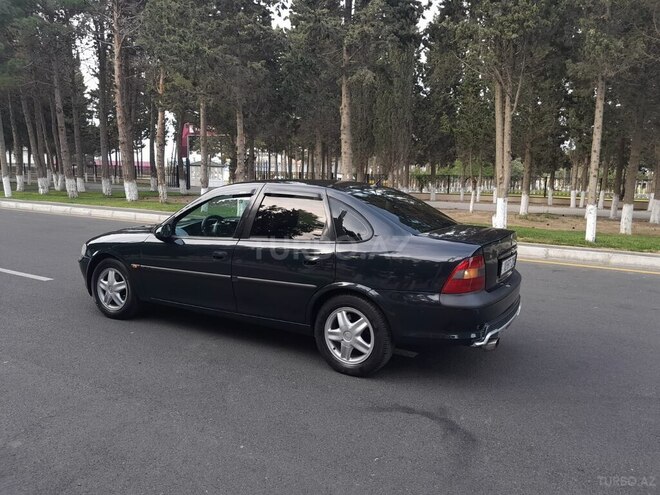 Opel Vectra 1996, 257,000 km - 2.0 л - Sumqayıt