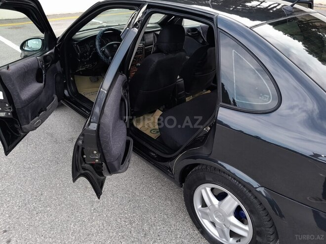 Opel Vectra 1996, 257,000 km - 2.0 л - Sumqayıt