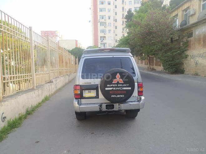 Mitsubishi Pajero 1995, 356,840 km - 2.8 l - Bakı