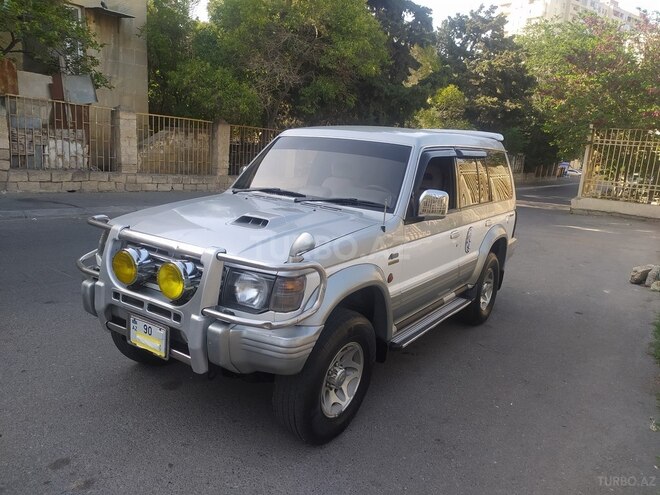 Mitsubishi Pajero 1995, 356,840 km - 2.8 l - Bakı