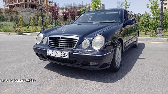 Mercedes E 240 2000, 298,304 km - 2.4 l - Bakı