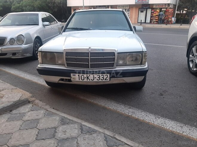 Mercedes 190 1988, 387,600 km - 2.0 л - Bakı