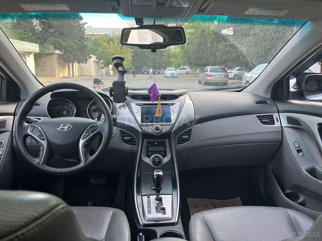 Hyundai Elantra 2012, 32,000 km - 1.8 л - Bakı