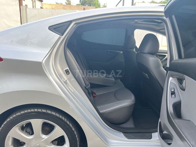 Hyundai Elantra 2012, 32,000 km - 1.8 л - Bakı