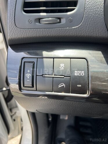 Kia Sorento 2011, 270,000 km - 2.2 l - Bakı