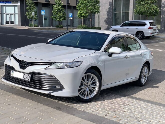 Toyota Camry 2019, 118,000 km - 2.5 l - Bakı