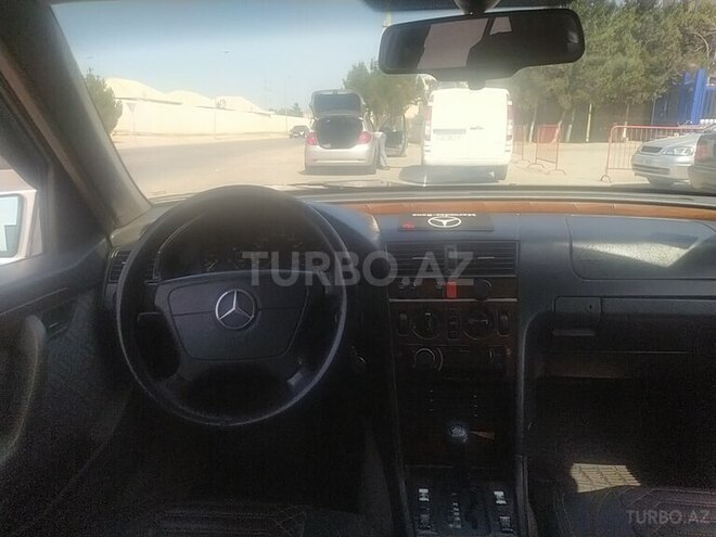 Mercedes C 180 1995, 418,000 km - 1.8 l - Sumqayıt