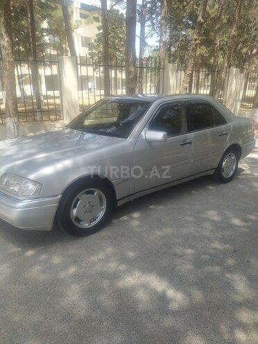 Mercedes C 180 1995, 418,000 km - 1.8 l - Sumqayıt