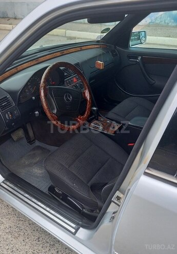 Mercedes C 220 2000, 550,000 km - 2.2 л - Bakı