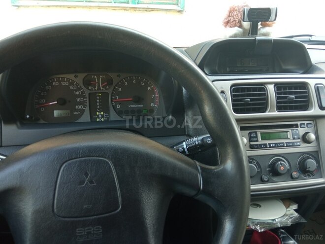Mitsubishi Pajero io 2005, 167,570 km - 2.0 л - Sumqayıt