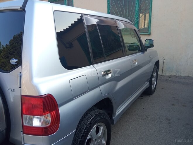 Mitsubishi Pajero io 2005, 167,570 km - 2.0 л - Sumqayıt