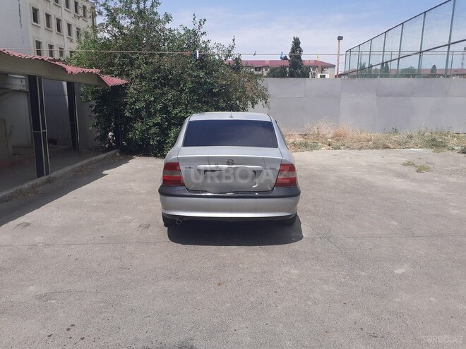 Opel Vectra 1995, 286,007 km - 1.6 л - Sumqayıt