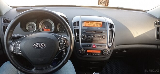 Kia Ceed 2008, 262,000 km - 1.6 л - Bakı