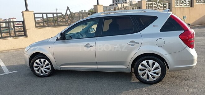 Kia Ceed 2008, 262,000 km - 1.6 л - Bakı