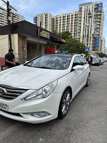 Hyundai Sonata 2010, 218,000 km - 2.0 l - Bakı