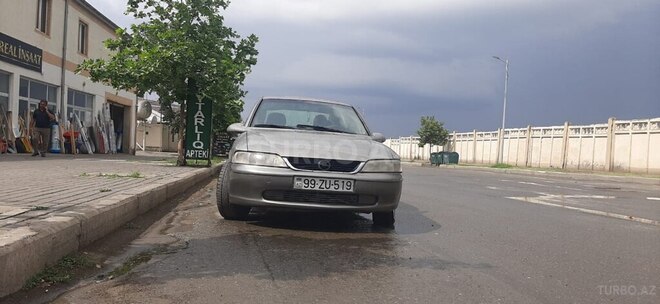 Opel Vectra 1999, 280,500 km - 1.8 l - Gəncə