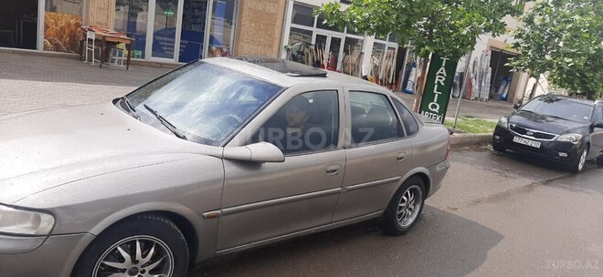 Opel Vectra 1999, 280,500 km - 1.8 l - Gəncə