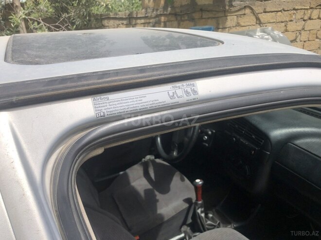 Volkswagen Golf 1994, 28,000 km - 1.8 l - Bakı