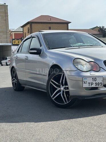 Mercedes C 240 2001, 183,000 km - 2.4 l - Bakı