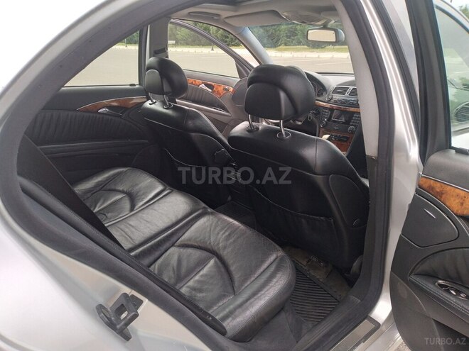 Mercedes E 240 2002, 180,000 km - 2.4 l - Mingəçevir