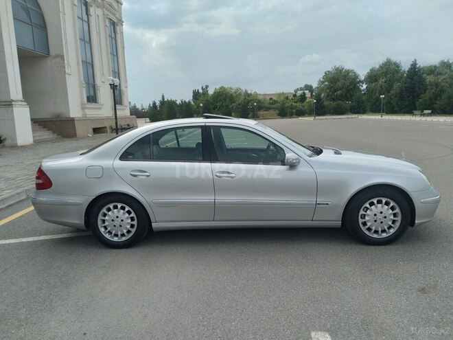 Mercedes E 240 2002, 180,000 km - 2.4 l - Mingəçevir