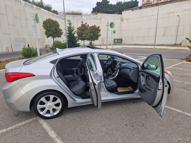 Hyundai Elantra 2013, 82,000 km - 1.8 l - Bakı