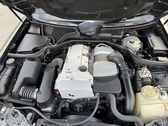 Mercedes E 200 2000, 317,000 km - 2.0 l - Sumqayıt