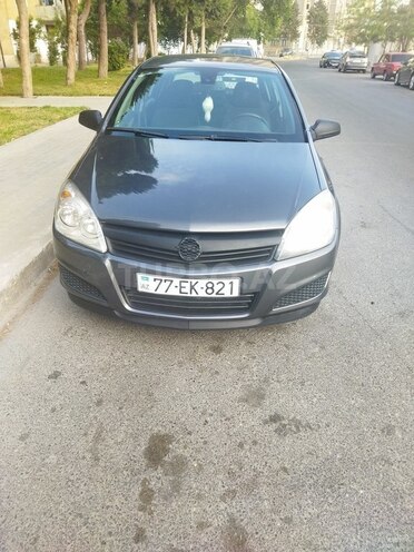 Opel Astra 2008, 185,000 km - 1.4 л - Bakı