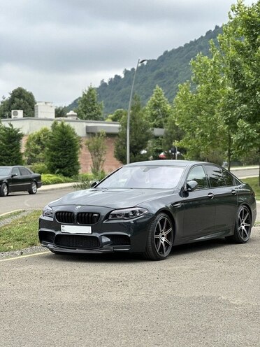 BMW M5 2014, 117,000 km - 4.4 l - Bakı